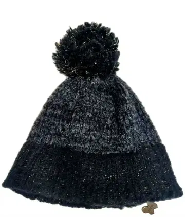 안나수이 폼폼 포함 라메 니트 모자 알파카 혼방 블랙 그레이