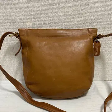 tignanello 티냐넬로 여성용 남성용 숄더백 천연 가죽