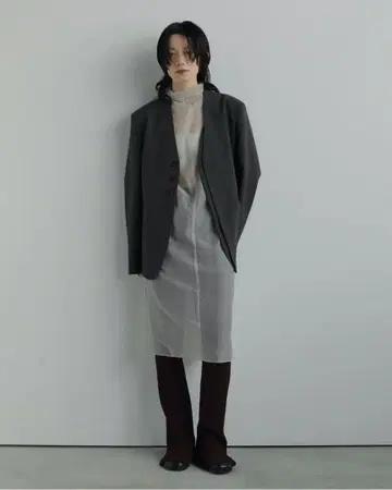 안느크 차콜 그레이 자켓 38