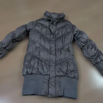 VICKY 그레이 다운 자켓