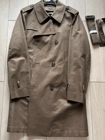 투모로우랜드 더블 브레스트 트렌치코트