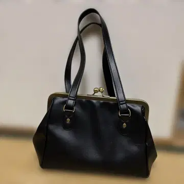 사만사 모스모스 가마구치 숄더백 중고 접힘 주름 있음 블랙