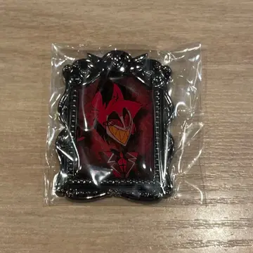 해즈빈 호텔 알래스터 액자 스탠드