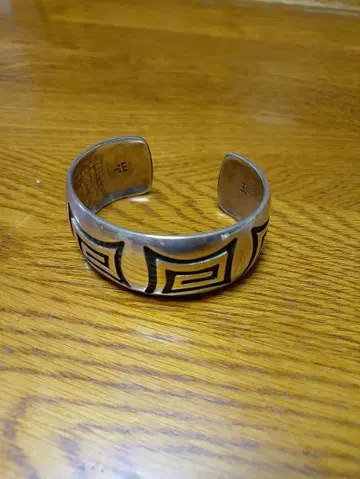 고 Bernarddawahoya 홀 윈드 뱅글 25mm 폭