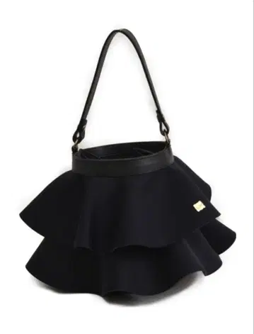 RAPTURE 라프처 티어드 네이플즈 숄더 프릴 백