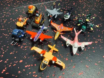 플레인즈 미니카와 비행기 세트 10개