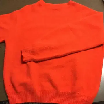 Ballisey 오렌지 긴팔 니트 스웨터