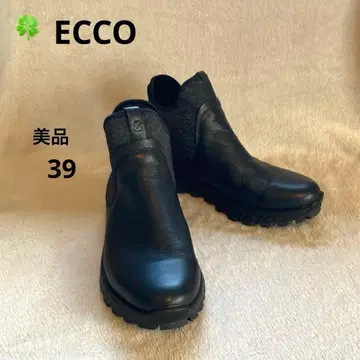 새상품급 ECCO 블랙 숏부츠 39