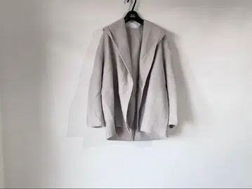 라토타리테 리버 후드 미들 코트