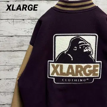 482 [새상품급] 엑스라지 뒷면 빅 로고 인기 L 사이즈 바시티 자켓