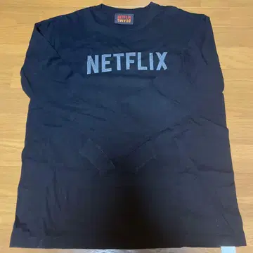NETFLIX BEAMS 긴팔 티셔츠 블랙