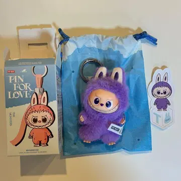 THE MONSTER PIN FOR LOVE 키링 T