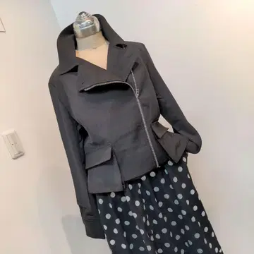 [ 새상품 ] 라이더 자켓풍 아우터 블랙