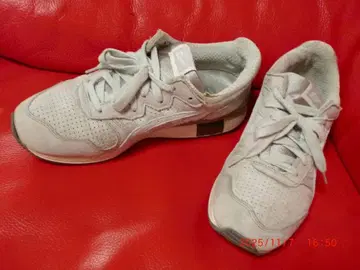 오니츠카타이거 복각판 25.0cm 남녀 공용 한정품