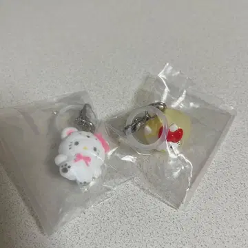 산리오 메지루시 액세서리 가챠 키티 2세트