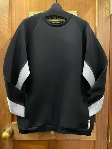 M 블랙 트레이닝복 남성용 미사용 새상품 맨투맨 캐주얼 트레이닝복