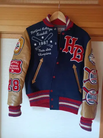 화이츠빌 바시티 자켓 동양 36