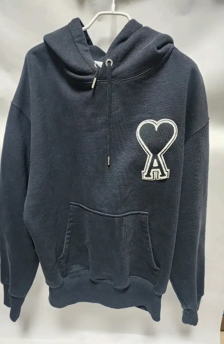 (Size M) Ami Big Heart Logo Black Hoodie