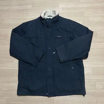 맥레거 McGREGOR 다운 블랙