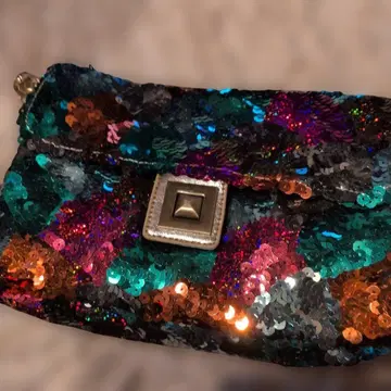 Gianna's 다색 스팽글 클러치백