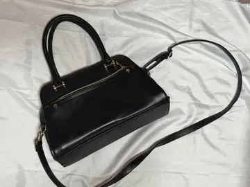 블랙 숄더백 탈부착 가능 스트랩