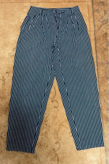 Lizwear 화이트 블랙 스트라이프 테이퍼드 팬츠