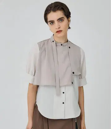 UNITED TOKYO 블라우스