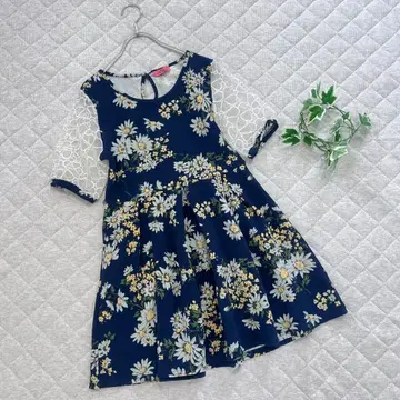 카우라 [M] 새상품급 원피스 플레어 반팔 귀여운 심플 캐주얼