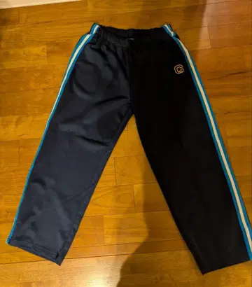 UCLA 스웨트 팬츠 네이비