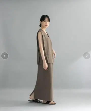 KBF 세퍼레이트 베스트 원피스