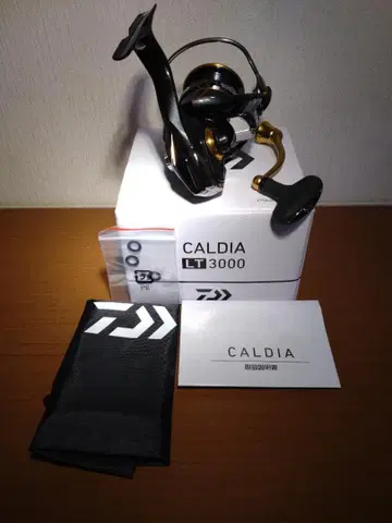 새상품급 Daiwa CALDIA LT3000 낚시릴