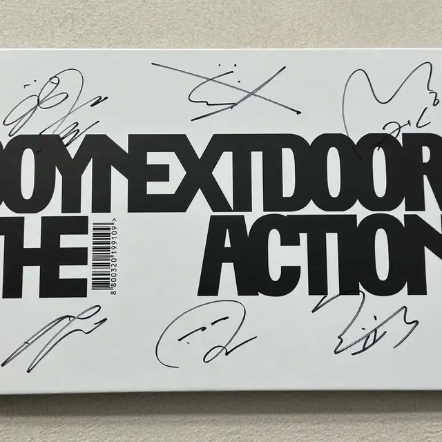 보이넥스트도어 보넥도 사인앨범