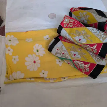 꽃무늬 후리소데 옐로우 컬러 빨검 후쿠로 오비