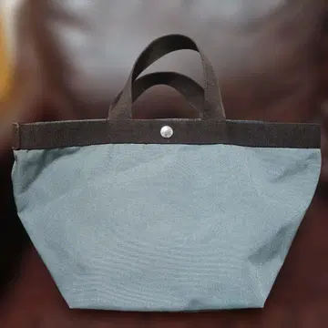 에르베샤 펠리에 Herve Chapelier 퓨즈 x 모카 M