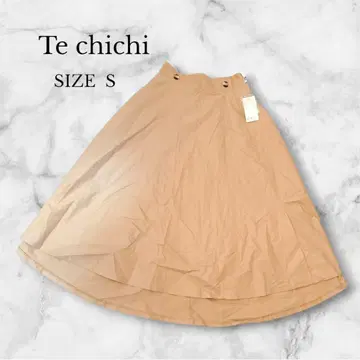 택 포함 새상품 테치치 플레어 스커트 종아리 기장 고급스러운 A라인 S