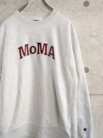Champion x MoMA 리버스 위브 맨투맨 S