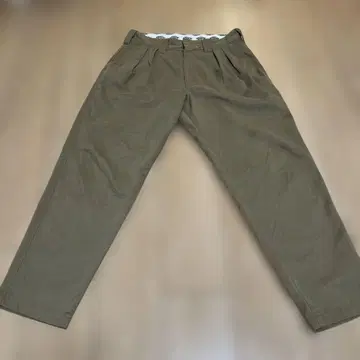 데키즈 슬림 워크 팬츠 베이지