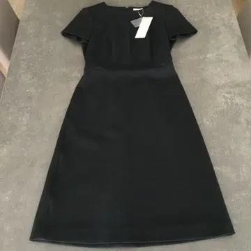 에포카 정가 63000엔 택 포함 미사용 원피스