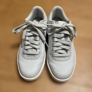 PUMA 라이트 블루 스니커즈[23.5cm]