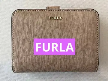 FURLA 베이지 접이식 지갑