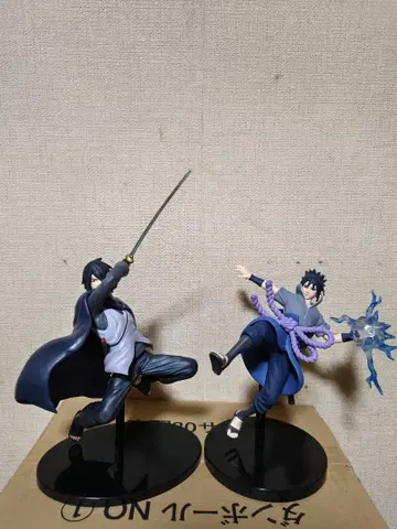 사스케 액션 피규어 2체 세트