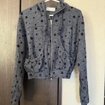 물방울 패턴 후드 부착 크롭 후드티