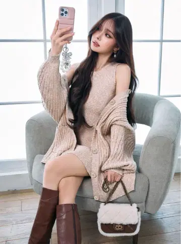 미사용 새상품 GRL 니트 가디건 x 슬리브리스 미니 원피스 셋업