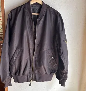 저널 스탠다드 리버서블 MA-1 브라운