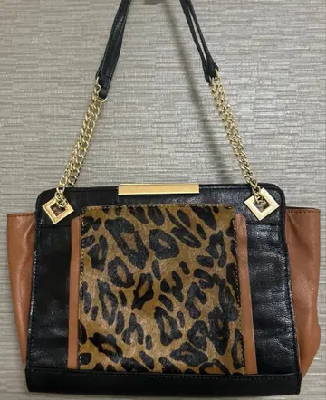 [ 새상품급 ] Lapuis 블랙 가죽 숄더백