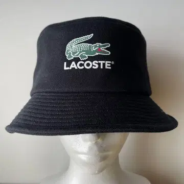 [ LACOSTE ] 베이직 로고 맨투맨 버킷 햇 Unisex