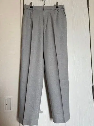 [ 새상품 ] 자유구 그레이 테이퍼드 팬츠