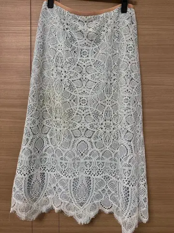 레이스 타이트 스커트