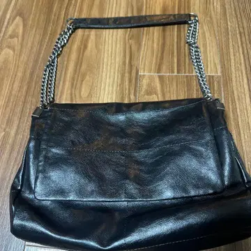 ZARA 블랙 가죽 숄더백