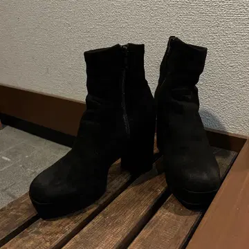 [겨울 부츠] R&E 스웨이드 블랙 부츠 하이힐